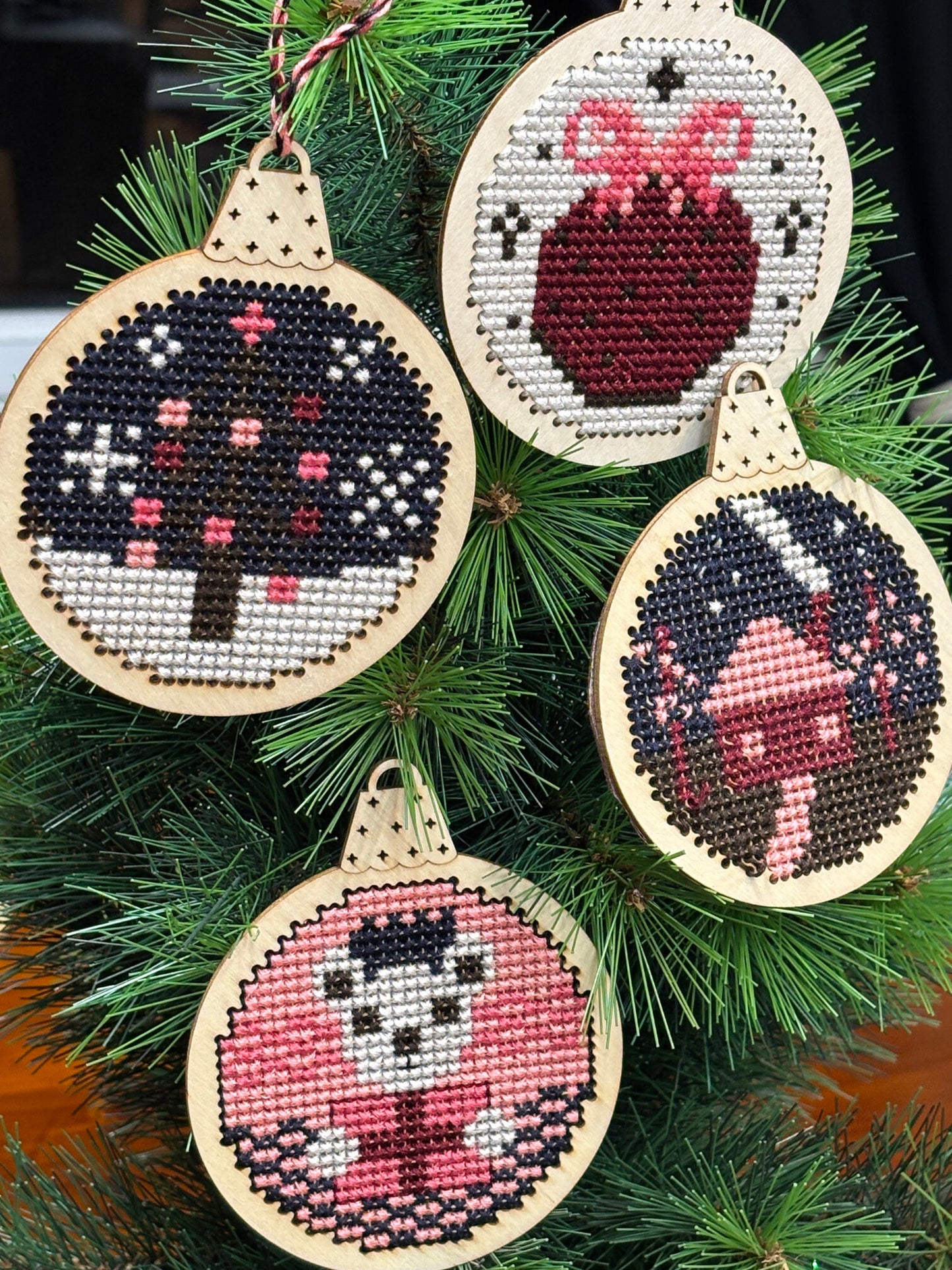 Pink Baubles PDF Download