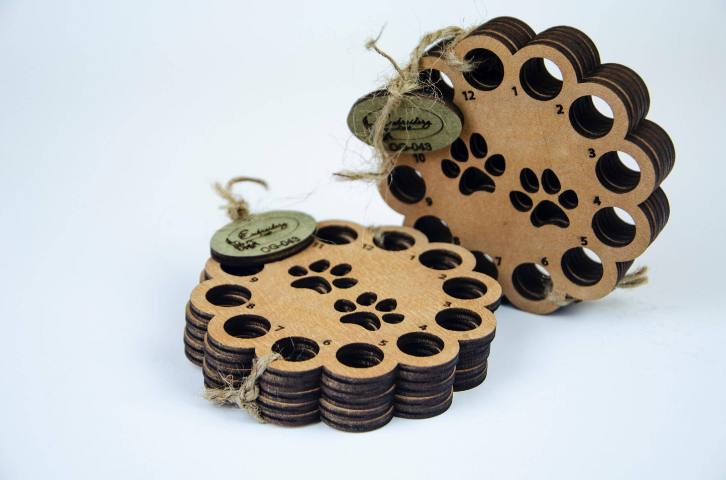 Embroidery Floss Organizer Set – Wooden Storage Dog Paws