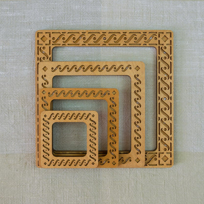 Magnetic cross stitch hoop wooden embroidery frame set