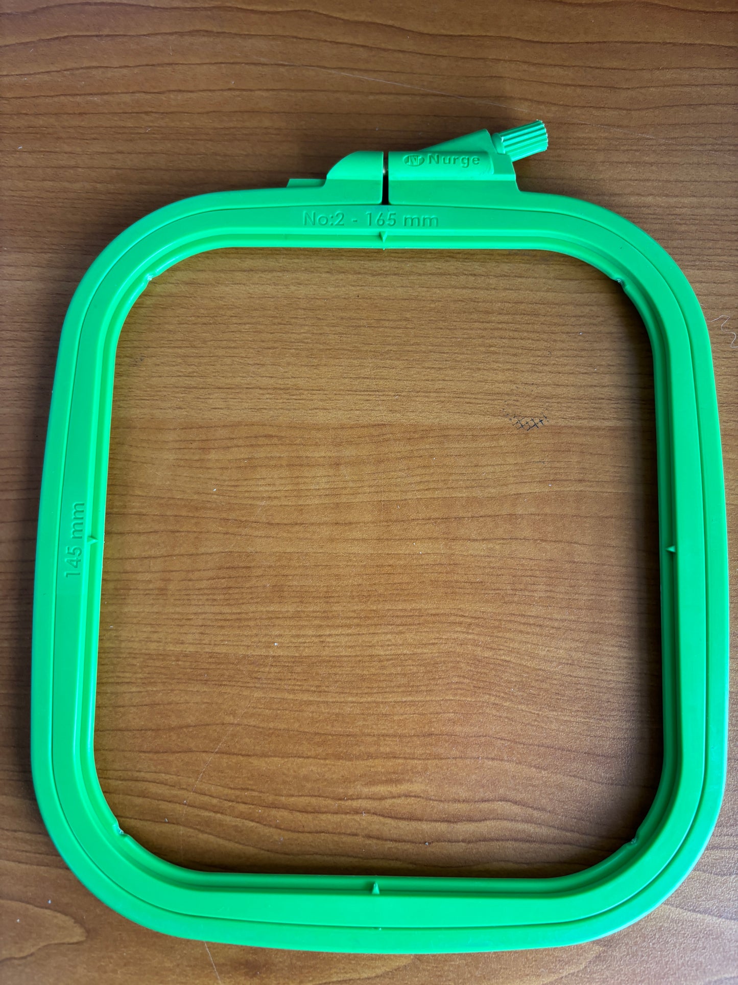 Nurge Square Hoops