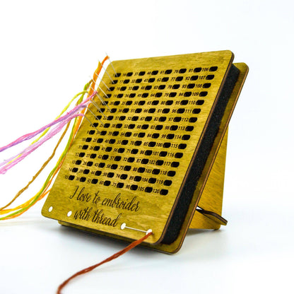 Thread organizer for embroidery with 120 needle slots OG-084