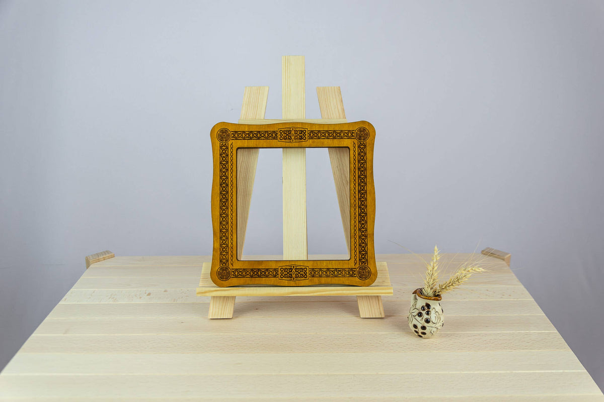 Wooden cross stitch hoop magnetic frame for fabric holding