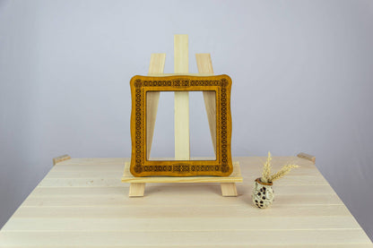 Wooden cross stitch hoop magnetic frame for fabric holding